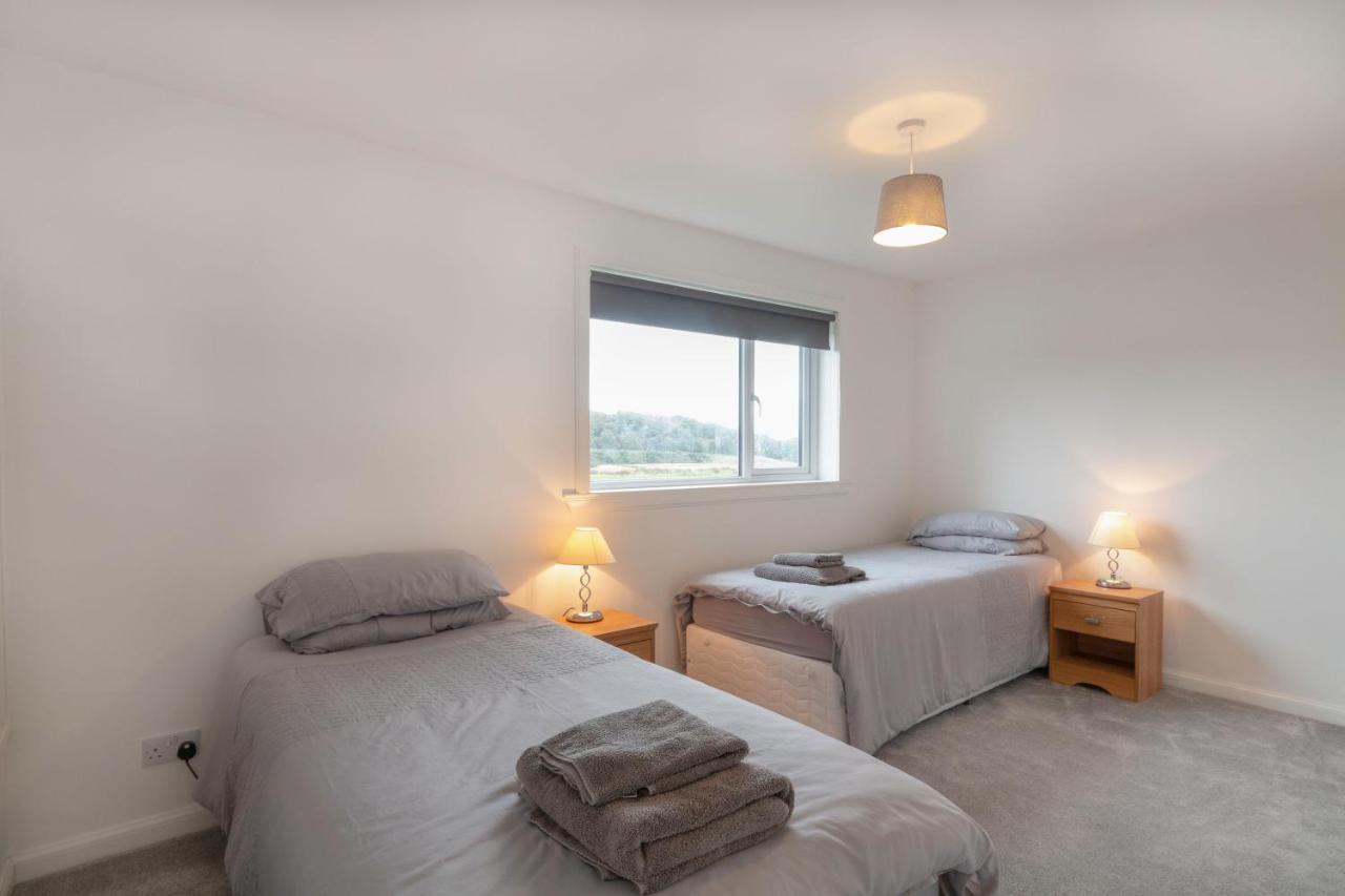 Grampian Serviced Apartments - Park View เอลจิน ภายนอก รูปภาพ